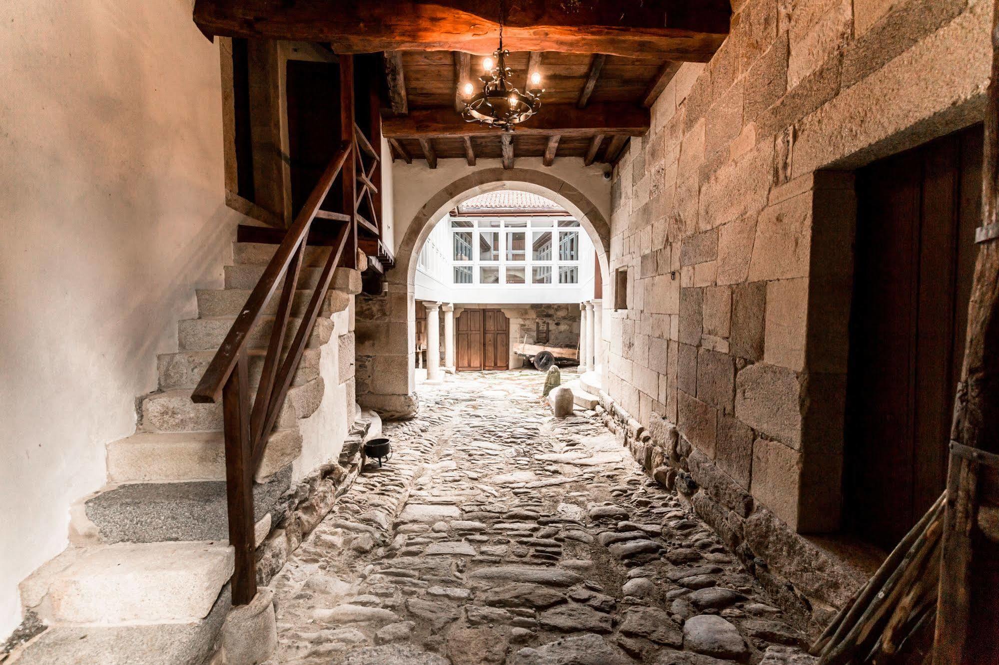 Отель Pazo Da Pena Manzaneda Экстерьер фото